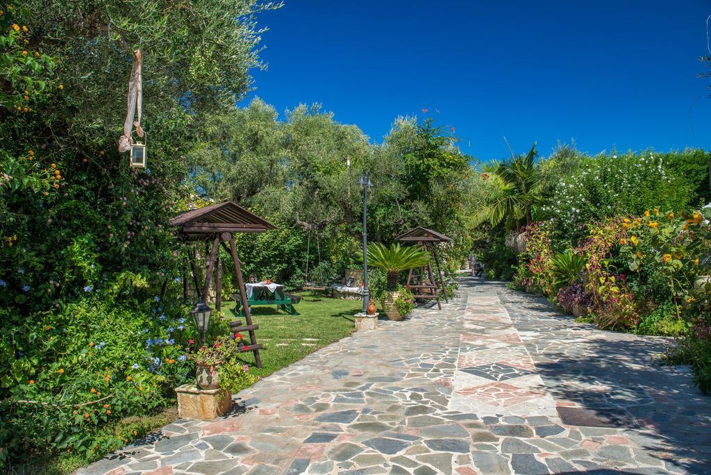 Ktima Kourou Guest House พลานอส ภายนอก รูปภาพ
