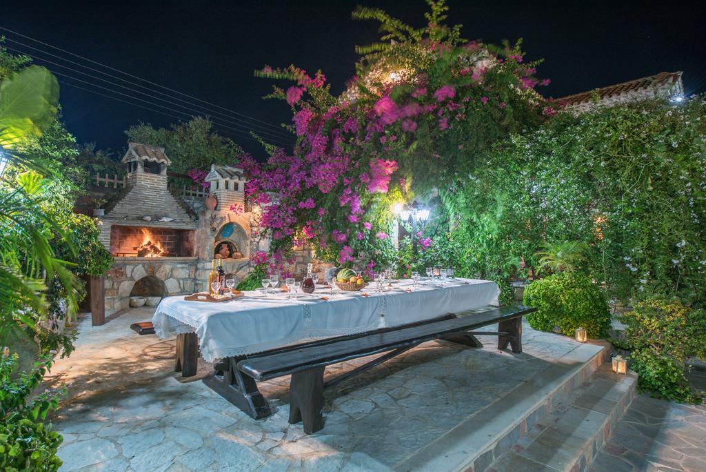 Ktima Kourou Guest House พลานอส ภายนอก รูปภาพ