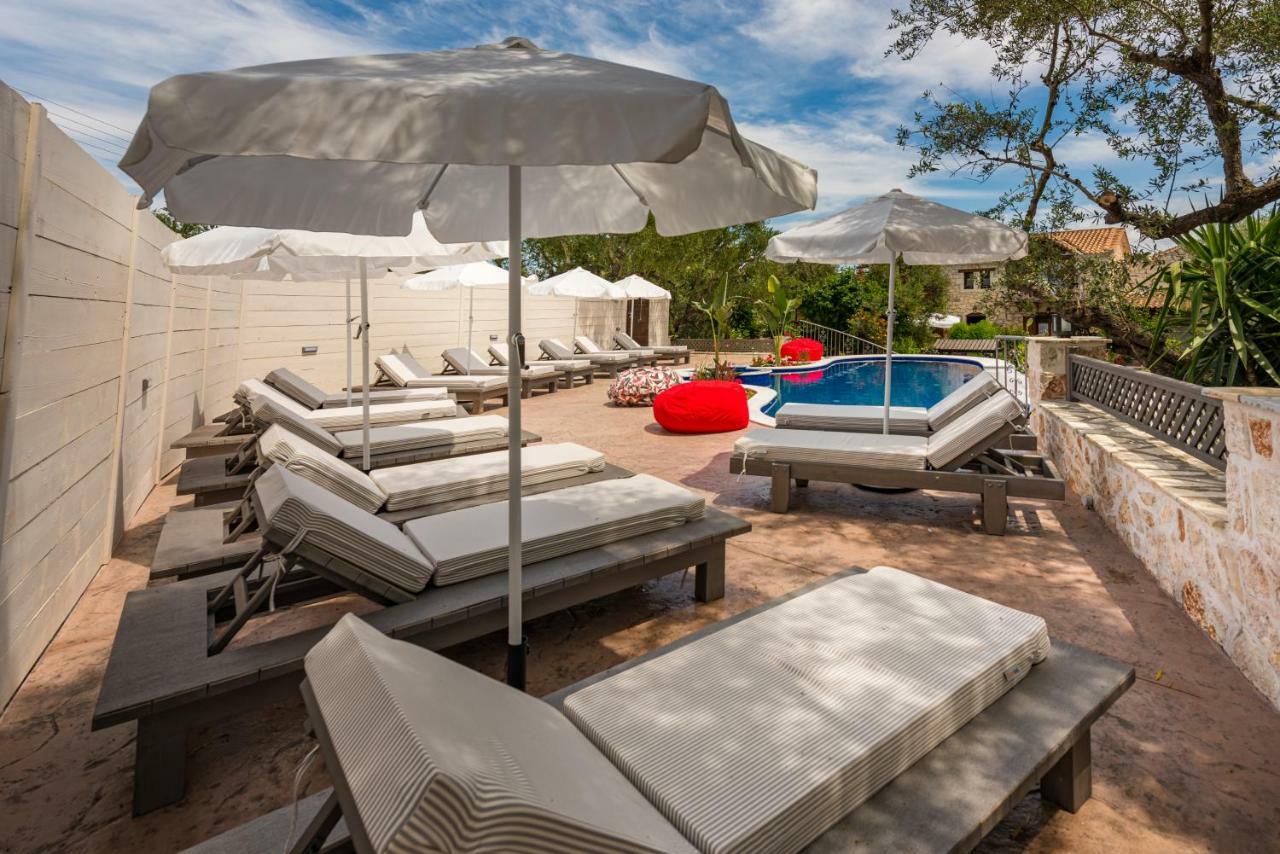 Ktima Kourou Guest House พลานอส ภายนอก รูปภาพ