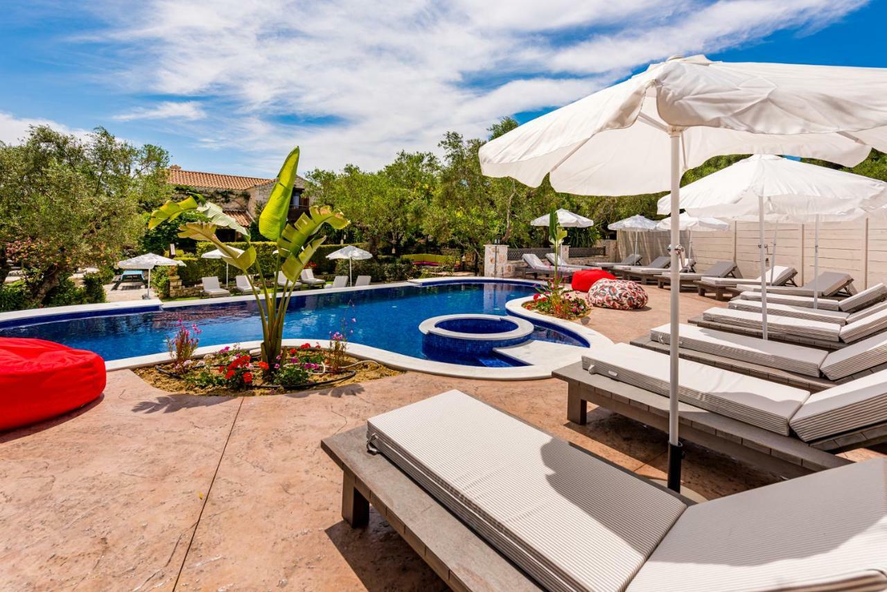 Ktima Kourou Guest House พลานอส ภายนอก รูปภาพ