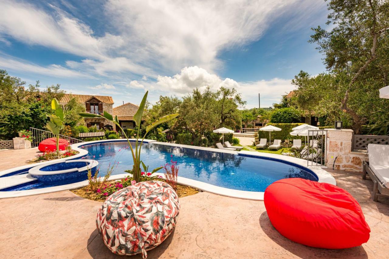 Ktima Kourou Guest House พลานอส ภายนอก รูปภาพ